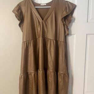 Faux leather brown dress. Size XL. Excellent like new condition.